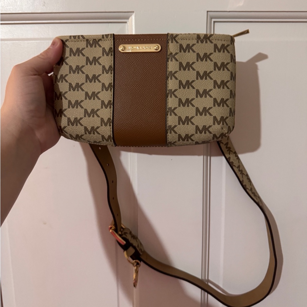 Michael Kors Belt Bag